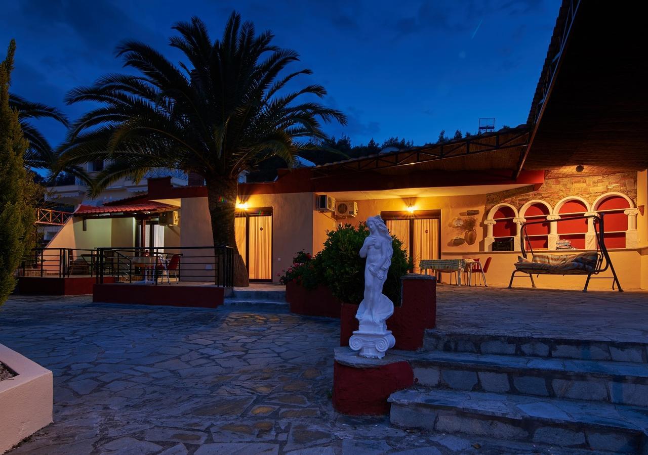 Afroditis House Ormos Panagias Buitenkant foto